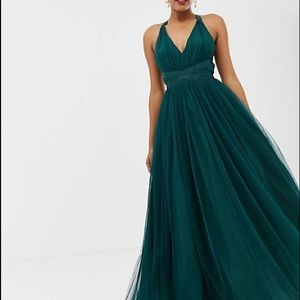 emerald tulle prom dress
